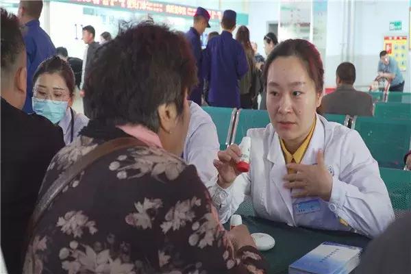 世界哮喘日义诊宣传小视频,郑州世界哮喘日义诊宣教活动