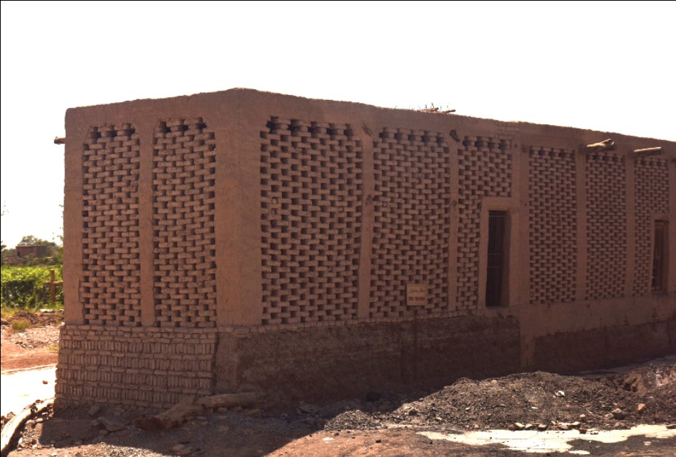 想吃葡萄一不留神掉海底了