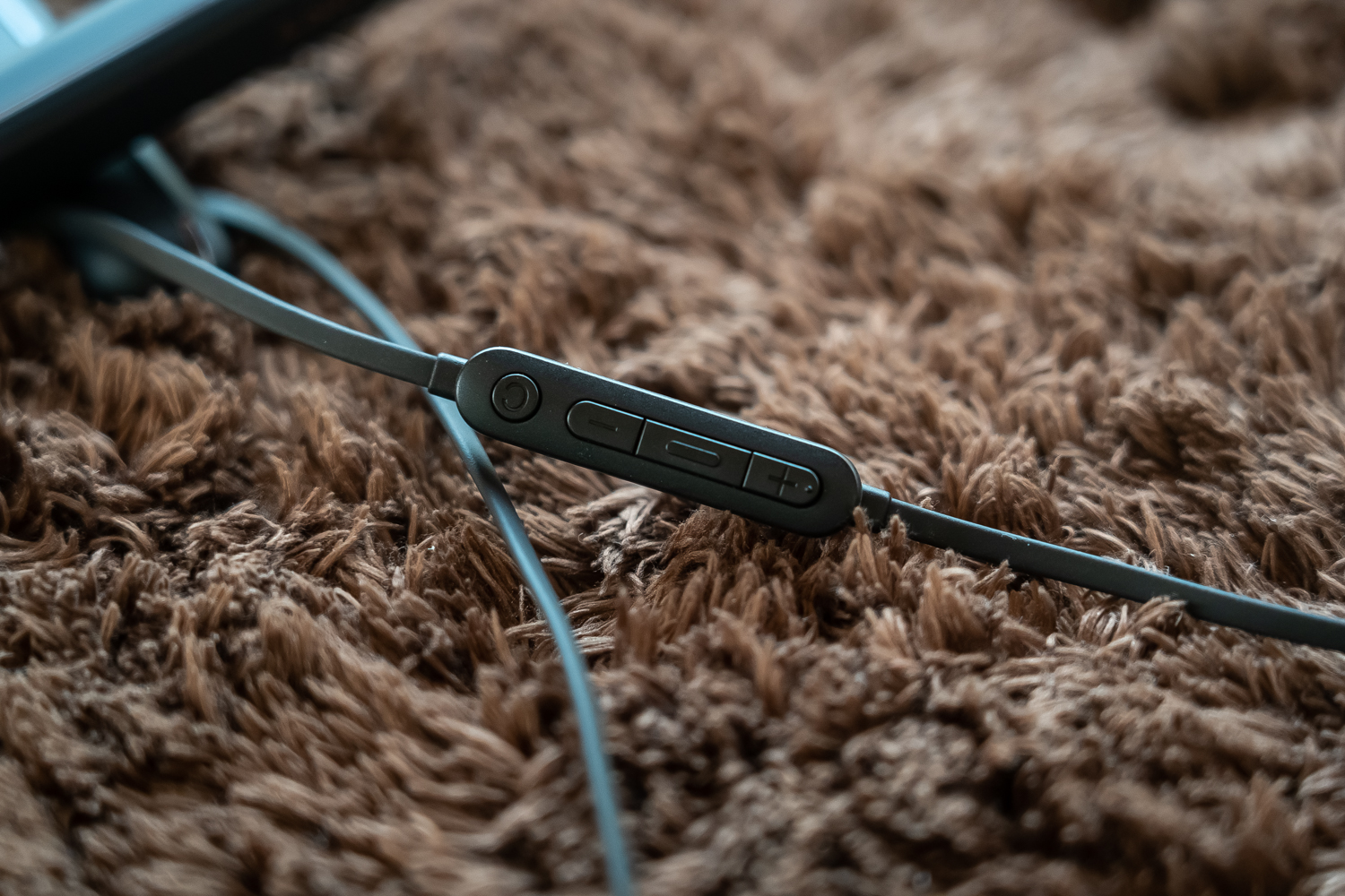 索尼降噪耳机wh1000xm2,索尼wi-1000xm2降噪不明显