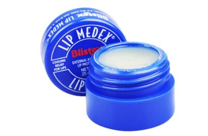 适合干燥起皮用的唇膏阿芙,阿芙的润唇膏好用吗