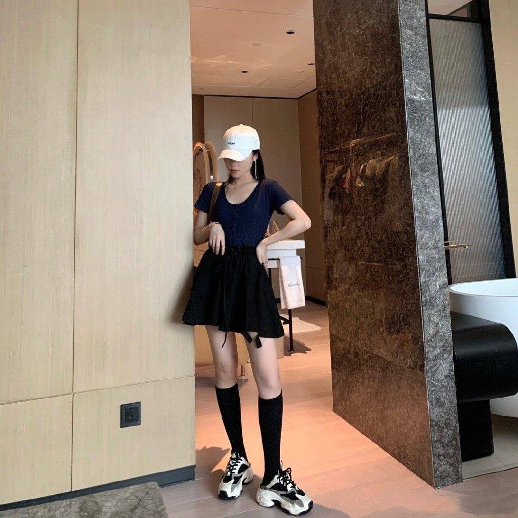 短裙穿什么袜子显腿好看,160120斤微胖女生短裙怎么配袜子