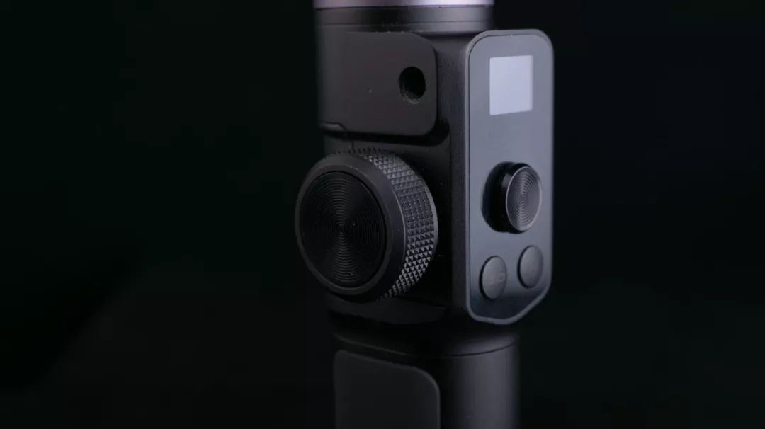 可以一搭四的稳定器就是它