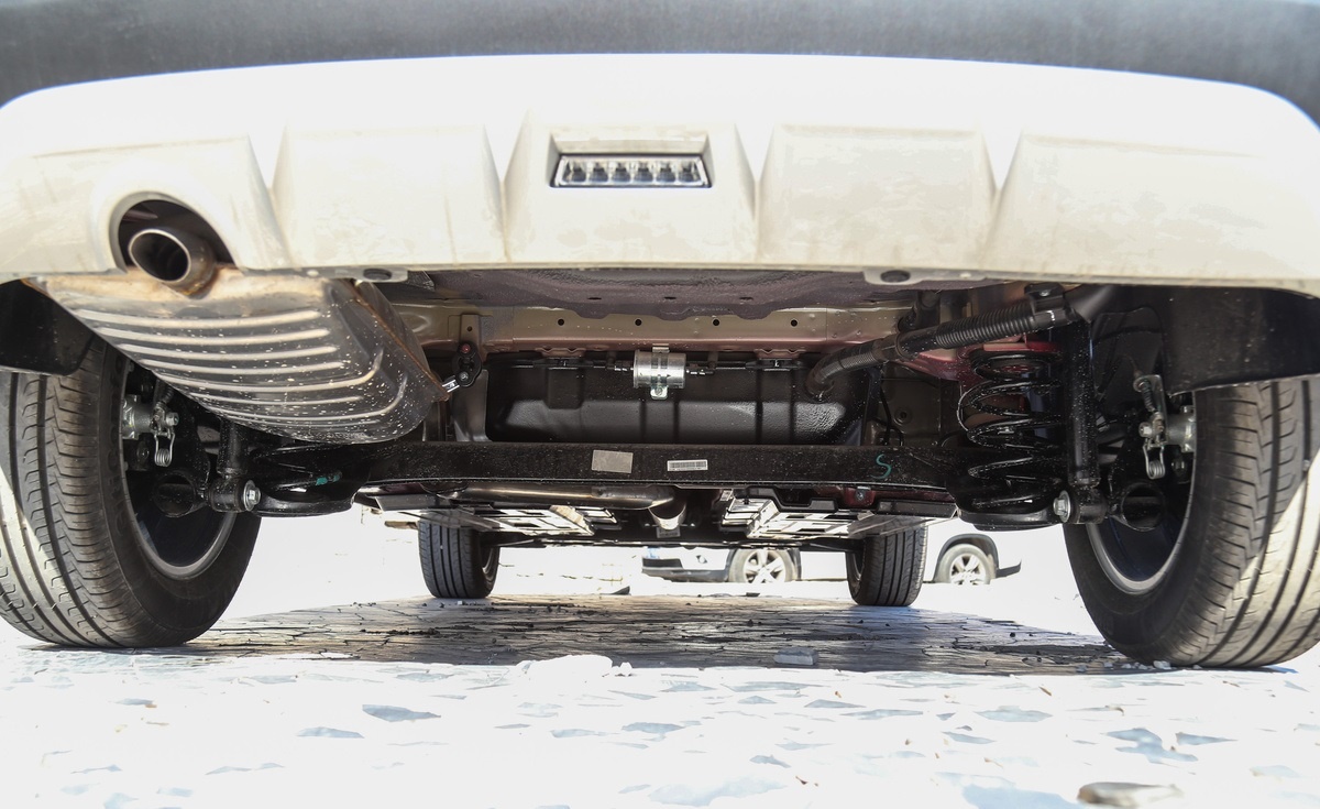 这款小型suv才是实用主义信赖首选,13万元预算买这款suv很靠谱