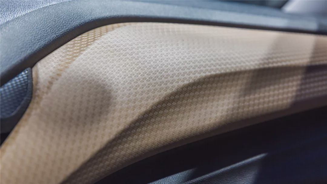 五年的雪佛兰科沃兹还能卖多少钱,雪佛兰科沃兹大概卖了多少辆车