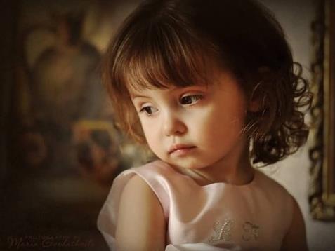 儿童聚光灯效应如何克服,孩子害怕聚光灯