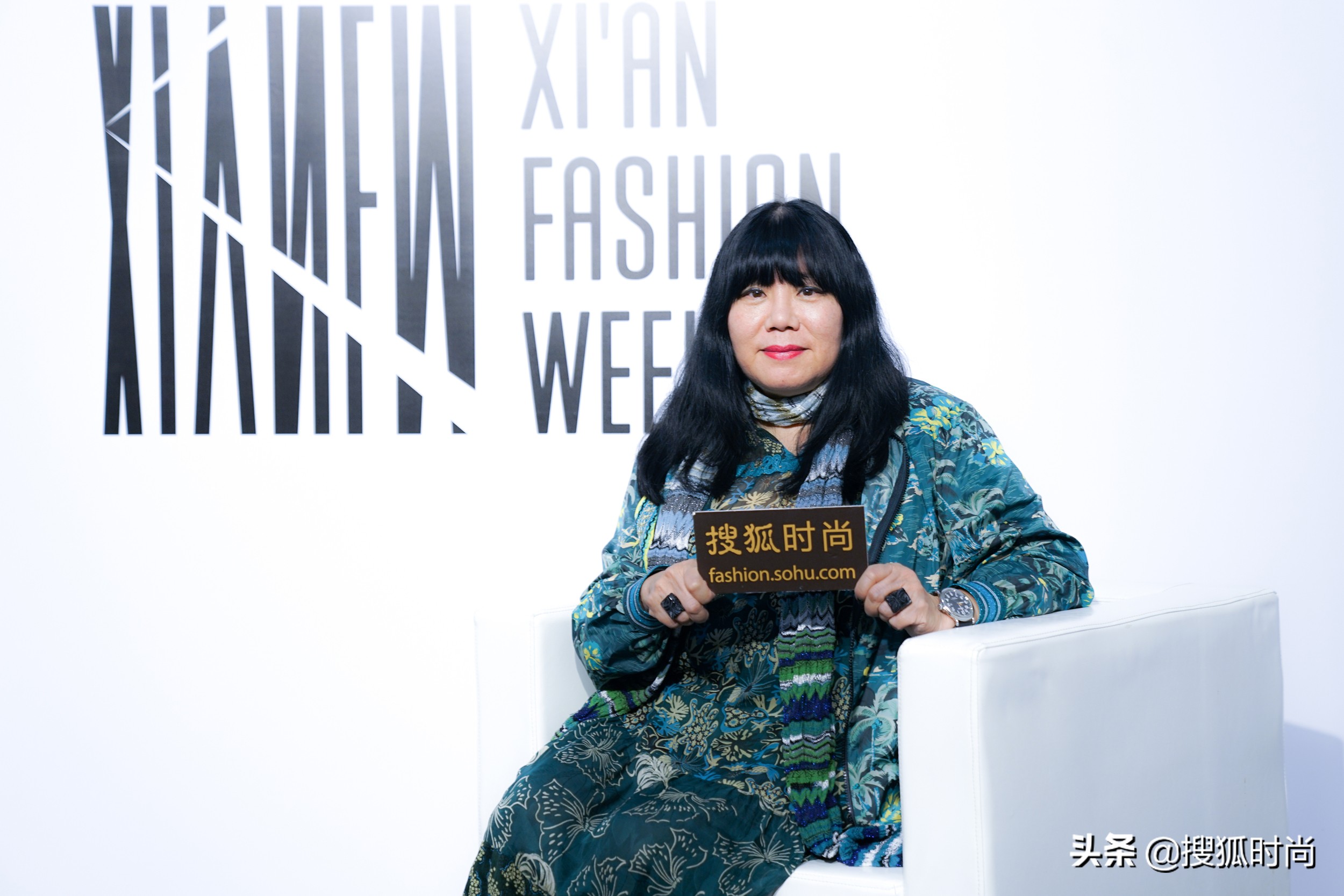 安娜苏设计师,设计师安娜苏的代表作品