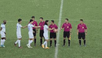 中国足球爆笑动态图,中国足球动画爆笑名场面