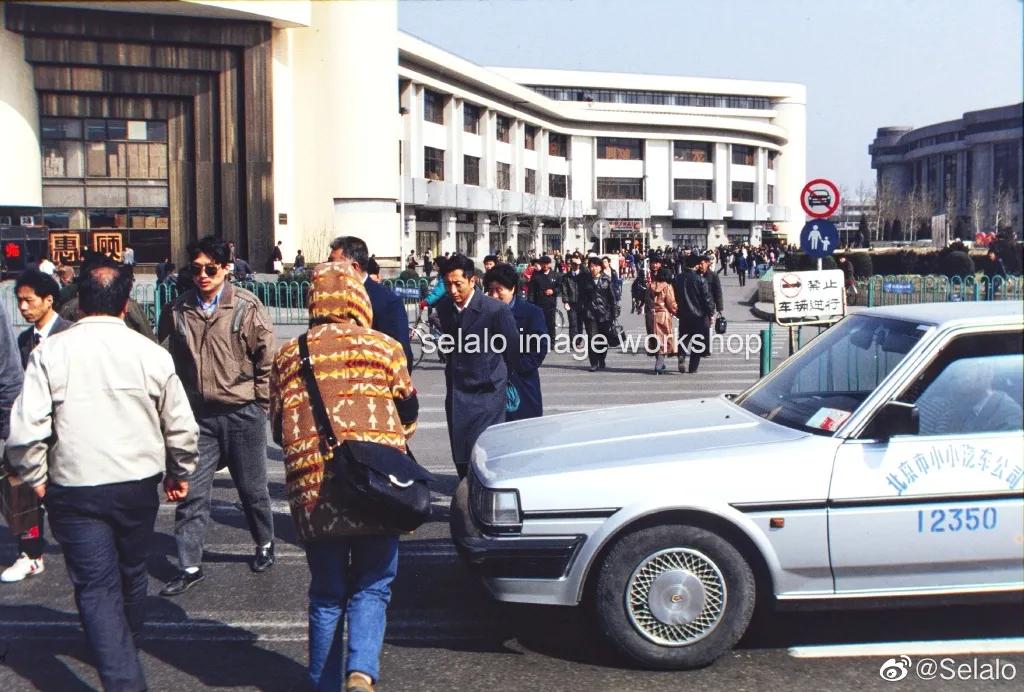 九十年代天津老照片图文,老照片1980年的天津街景