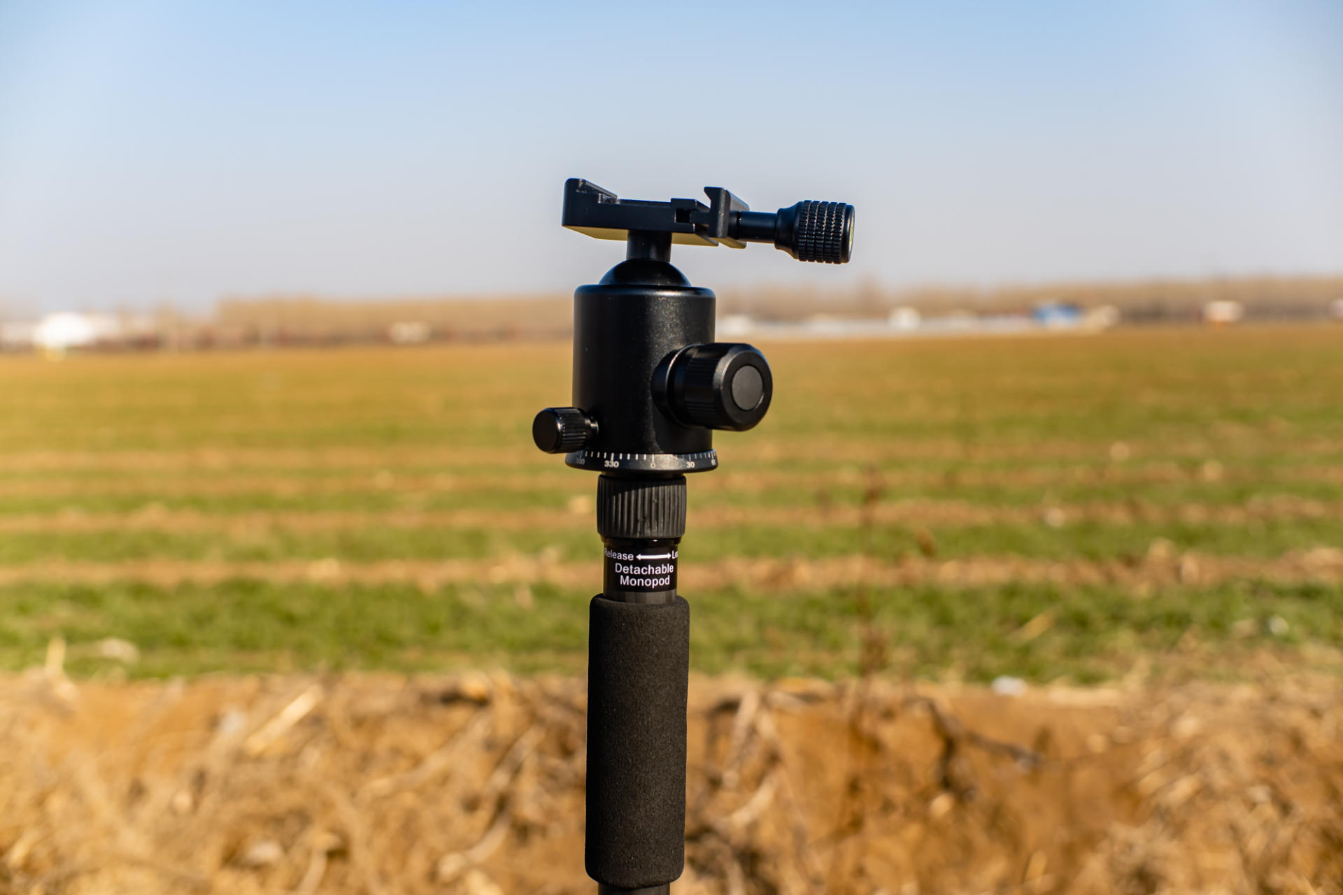 碳纤维三脚架平价推荐,性价比高碳纤维三脚架前十名