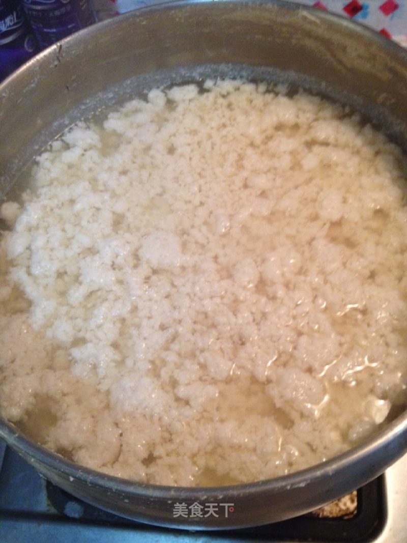 卤水点豆腐根据什么原理,为什么卤水点豆腐点出来是浑的