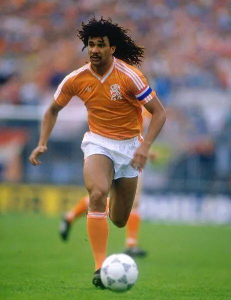 实况足球哪个古利特最强,实况足球古利特黄卡兑换