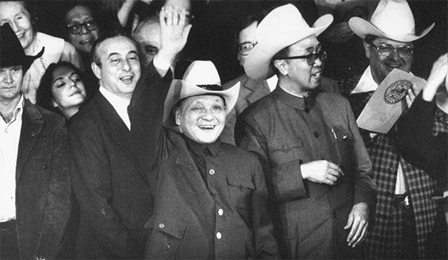 1979年*小平邓**访美的旋风九日，卡特：和他谈判是一种乐趣