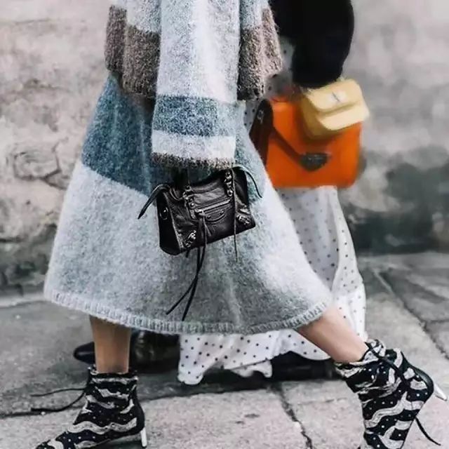 适合新人职场背的包,职场背哪种奢侈包