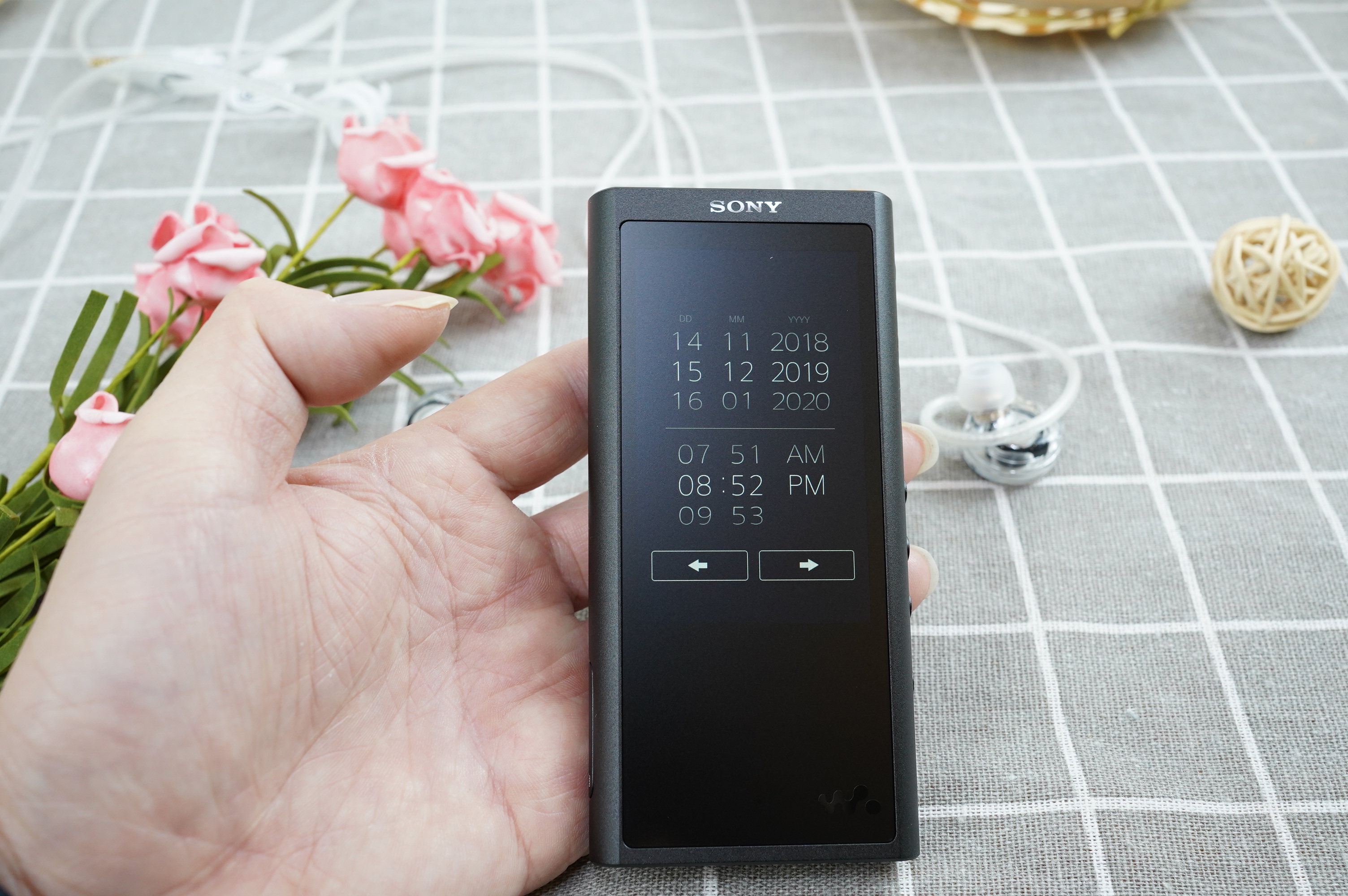 索尼nw-zx300a需要耳放吗,索尼播放器nwzx300a评测