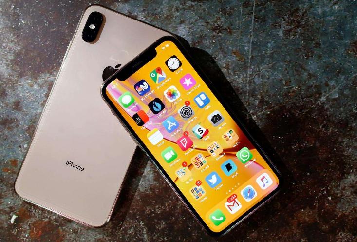 手机屏幕多大才合适，6.4寸真是黄金尺寸？屏幕并非越大越好