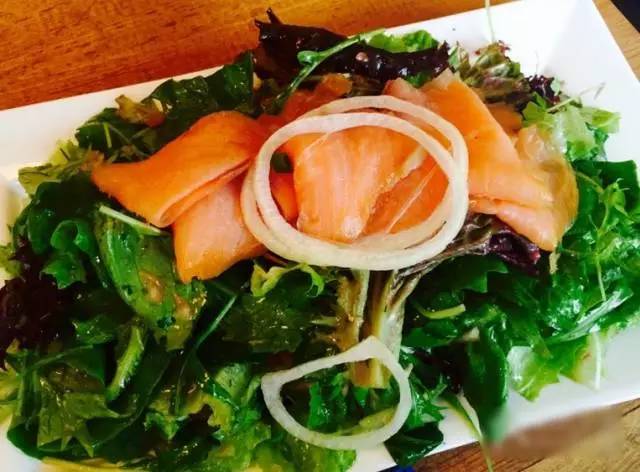 今天愉快地减肥了吗，为你送上魔都“吃草”地图！