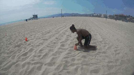 费德勒慢动作零距离,费德勒网球脚步训练