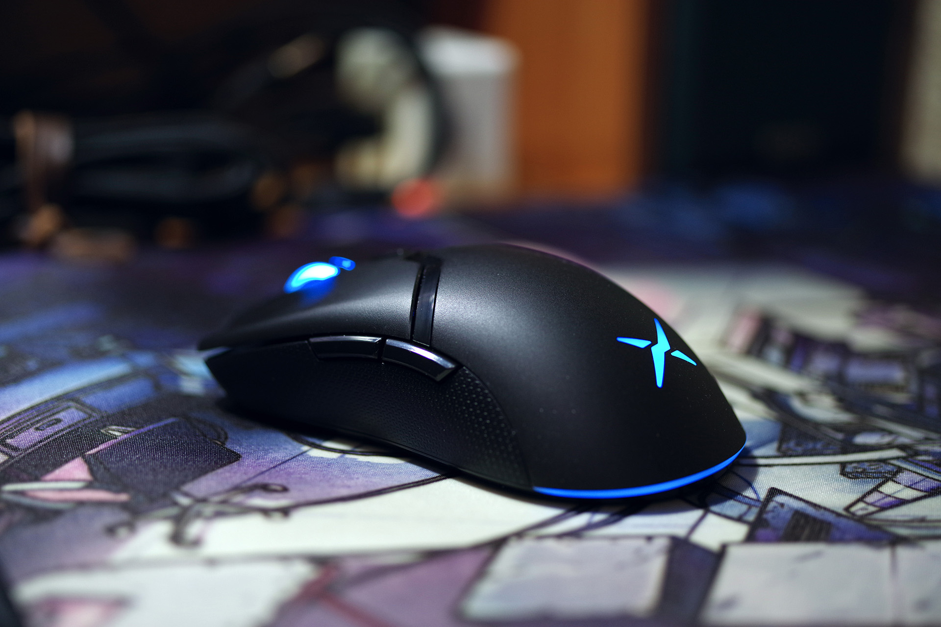 m800鼠标推荐,多彩m800无线双模鼠标