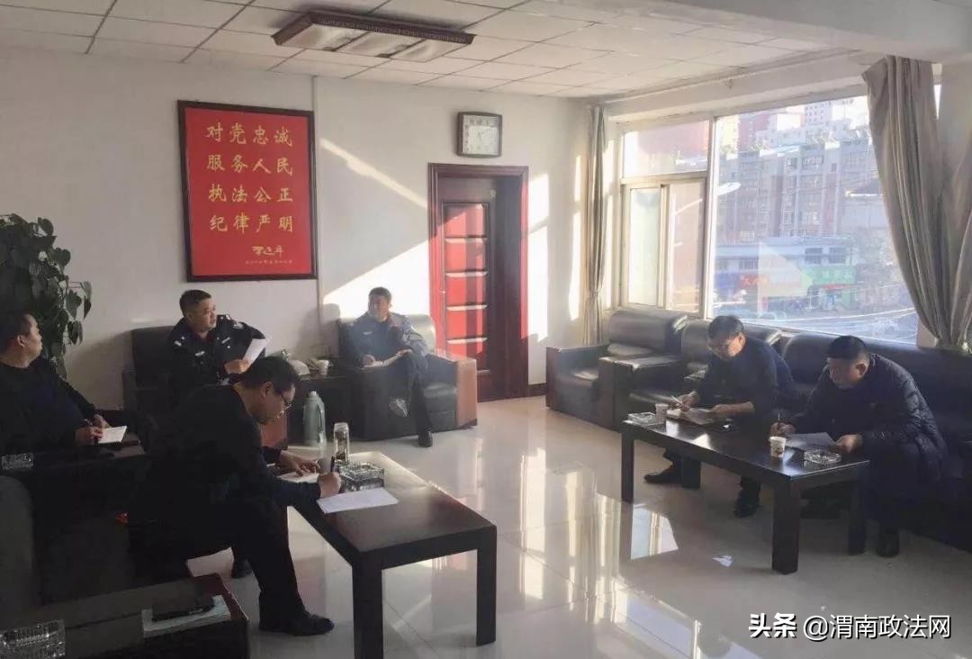 轻信网友被骗5万真相,轻信网友网络投资被骗17万