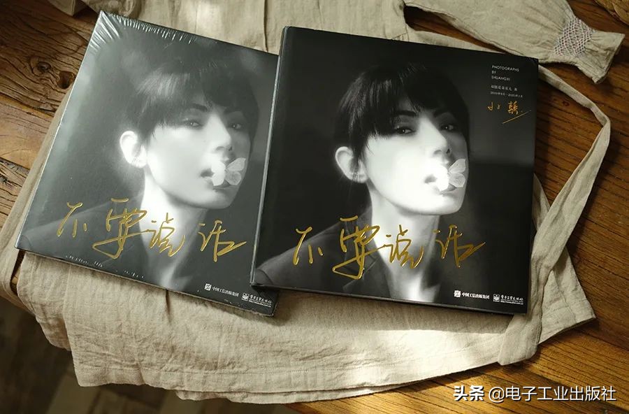 简单复古高级感写真,又纯又撩人的复古风文艺写真