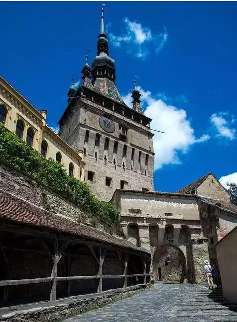 5个美到逆天的小众旅行目的地,这辈子一定要去的10个绝美小镇