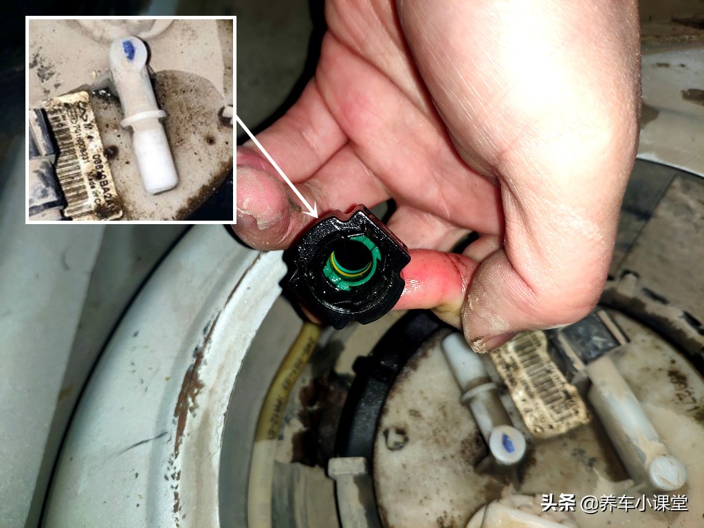 车子油工用不上怎么回事,汽车汽油泵坏了怎么应急启动