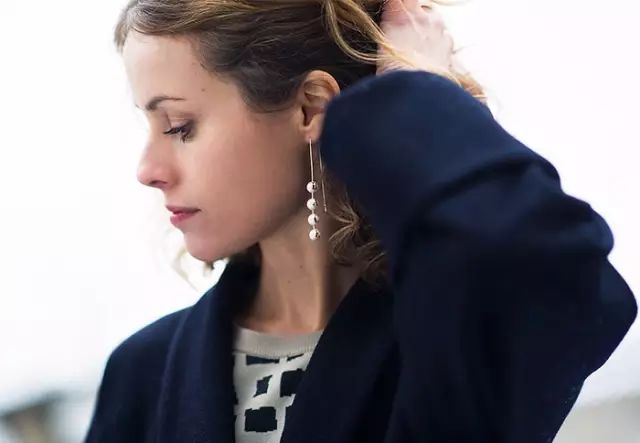 斌姐の私物｜可以素颜，但不可以没有耳环，是它让我的生活发光！