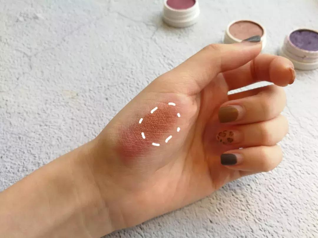 遮瑕高光口红眼影一共多少钱,高光眼影口红推荐