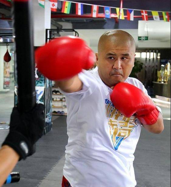 一龙vs刘二狗炒作,刘二狗vs武僧一龙完整视频