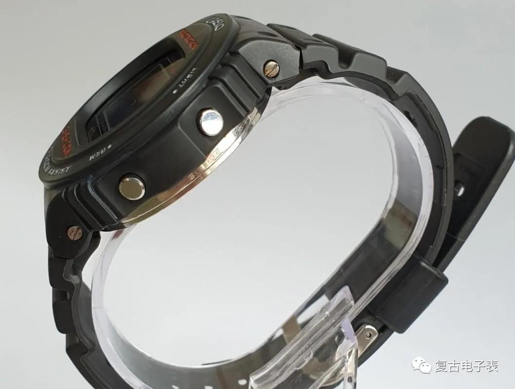 casiog-shock白色系列,casiog-shockdw5600th功能