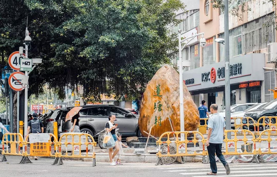 隐藏在梧桐山里的世外桃源,深山独门独户世外桃源