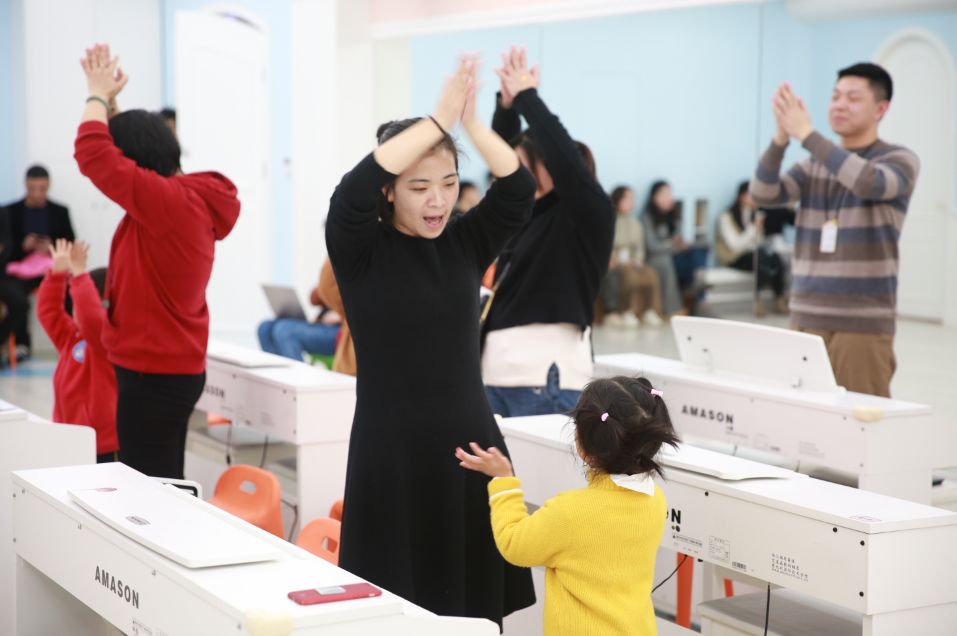 珠江钢琴第一名,珠江钢琴排名前十名