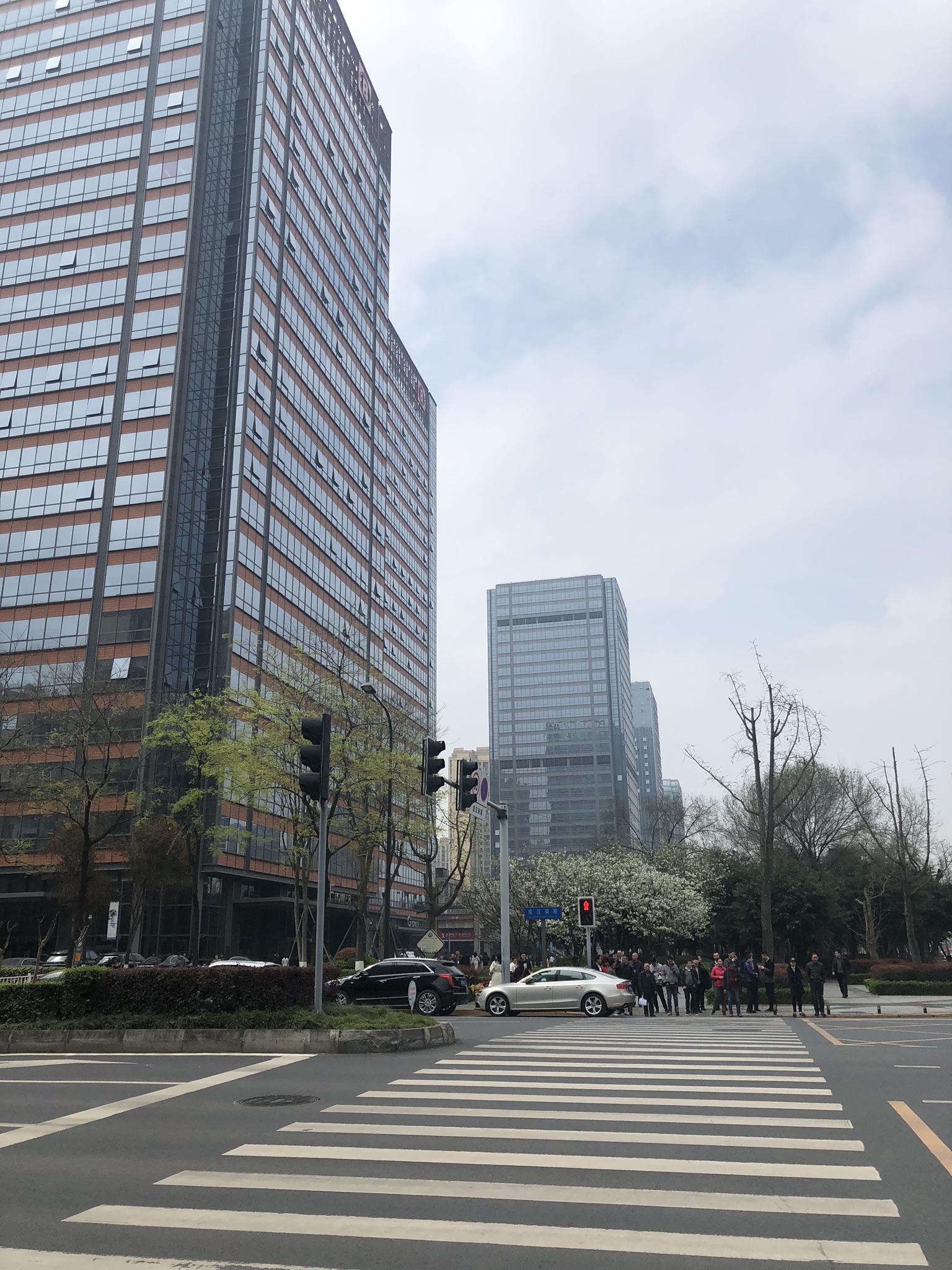 中海国际中心:成都996一条街?