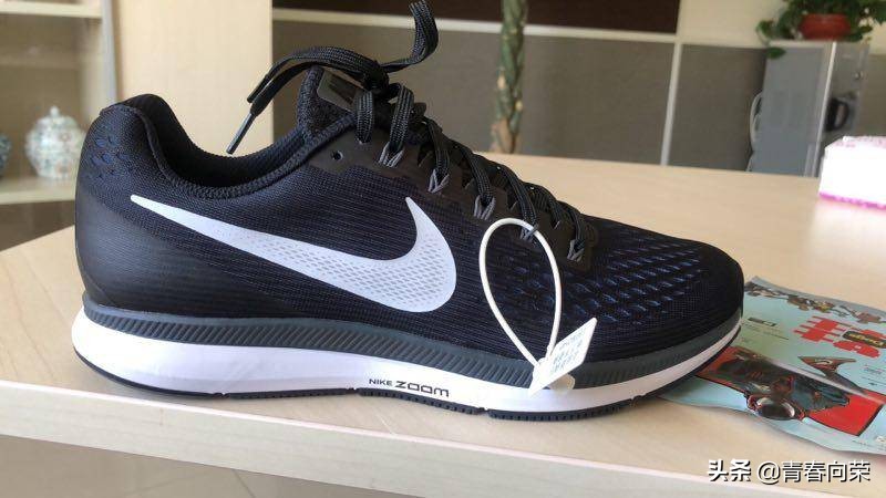 新手推荐舒适软的跑鞋,新手跑鞋推荐短跑缓震