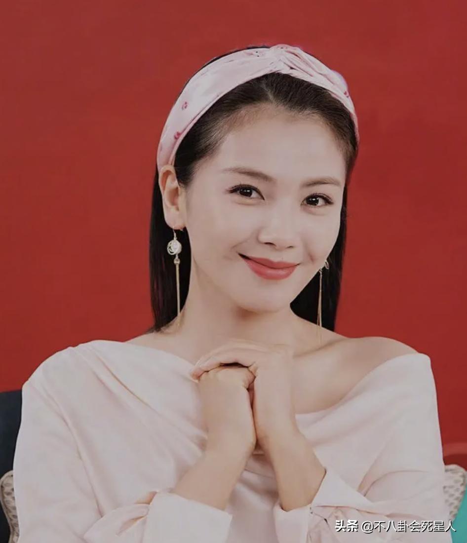 素颜显老态的女明星,35岁女明星素颜老态