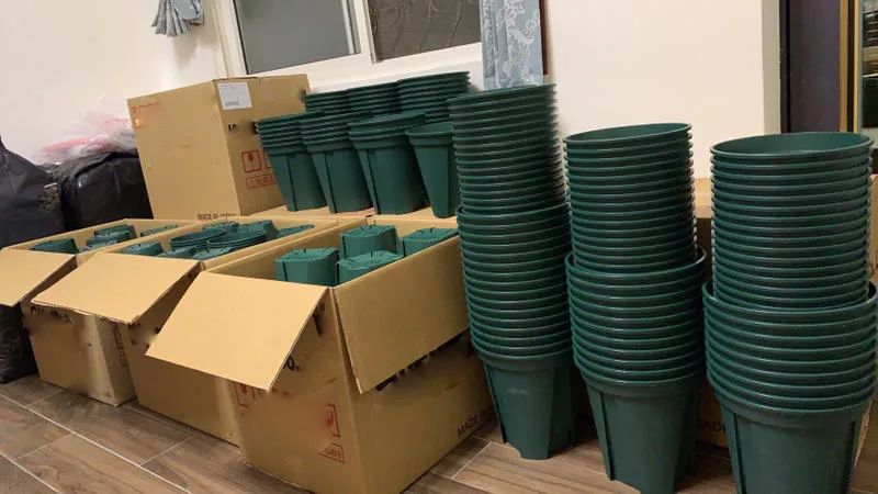 紫砂花盆为啥比红陶花盆还便宜啊,塑料盆什么材质好无毒