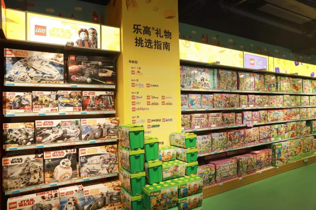 西湖边的游乐场,杭州玩具王国儿童乐园