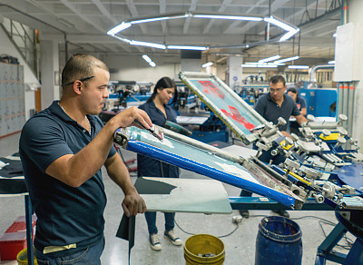 丝网印刷时油墨干得快怎么解决,丝网印刷问题及解决方法