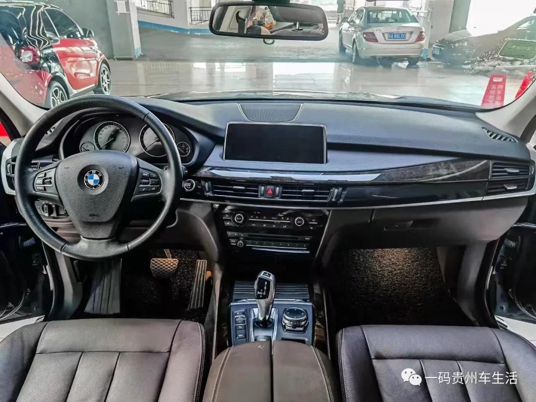 宝马x52.0和3.0哪个更值得入手,2022款宝马x540i尊享型m运动套装