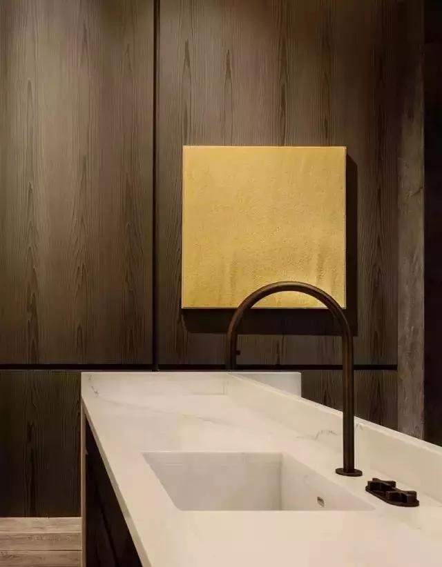 橱柜台面用大理石好还是石英石好,橱柜大理石台面宽度标准