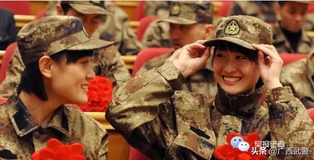 想当女兵是我一辈子的梦想,想当军官的女兵