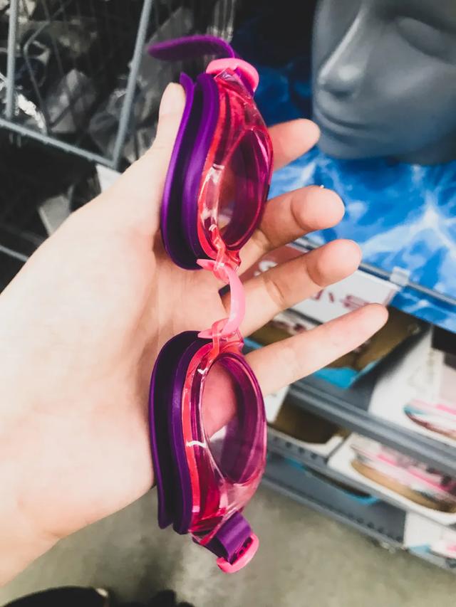 带宝宝游泳有必要吗,带孩子游泳需要带什么