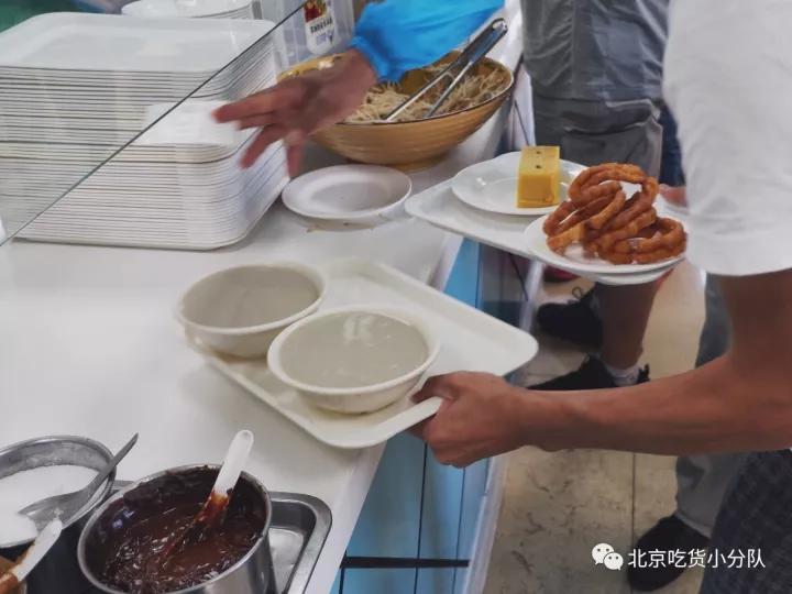 还好，这些老店都撑过来了