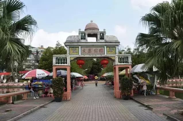 玉石文玩市场,中国玉石原石市场