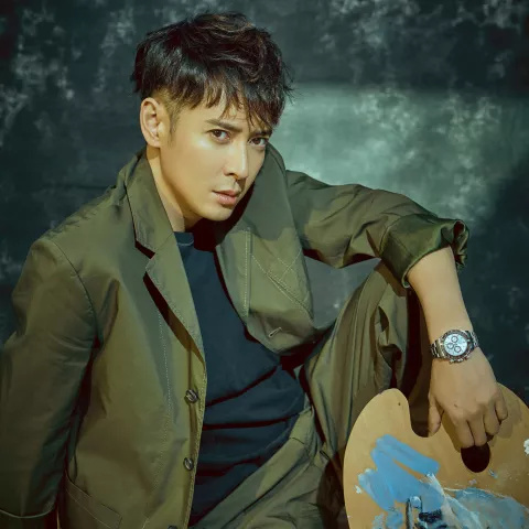 韩庚半隐退当老板，“胡歌接班人”的他却不温不火。