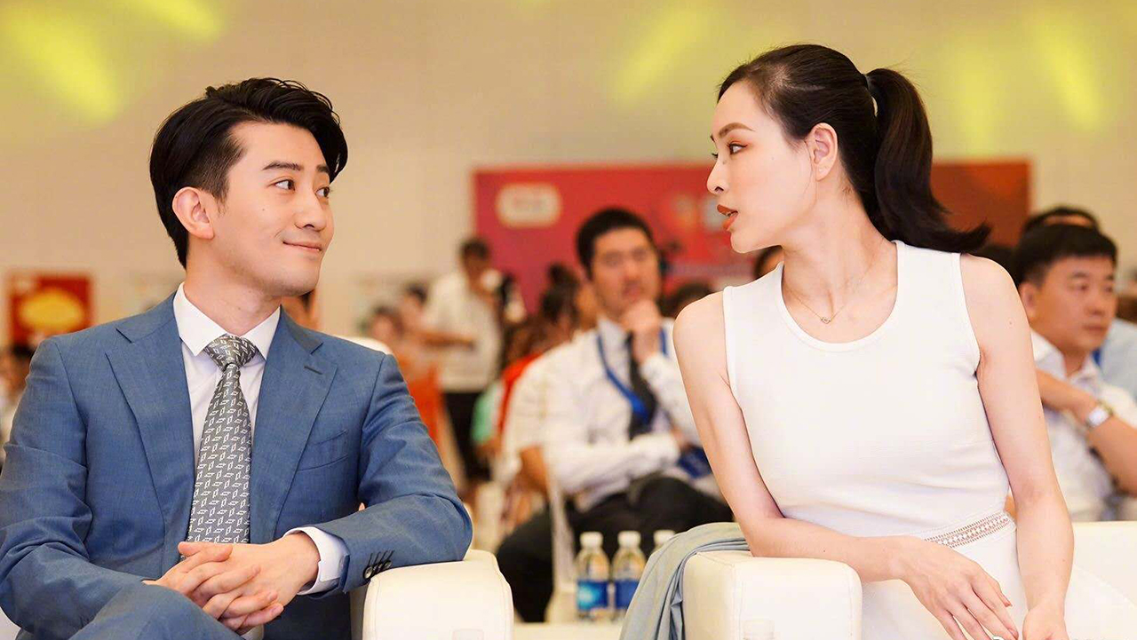 20金跳水女皇吴敏霞现状如何？拒嫁豪门嫁爱情，如今官至副书记