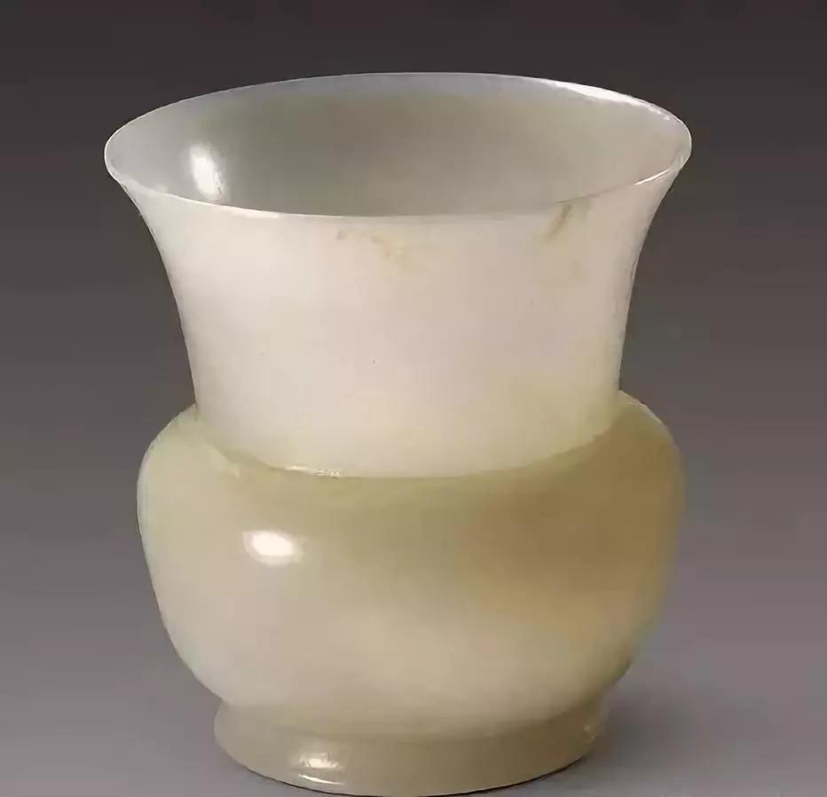 痰盂上国外拍卖会,一只痰盂上了外国拍卖会