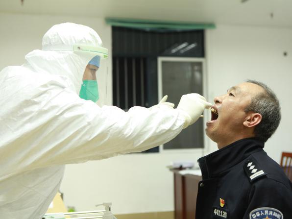 地处广州的监狱单位，“外防输入”这道题怎么解？