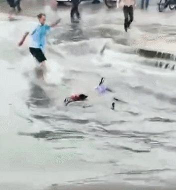 惊心动图+惨痛案例！物业人需提醒业主汛期防灾避险知识多重要？