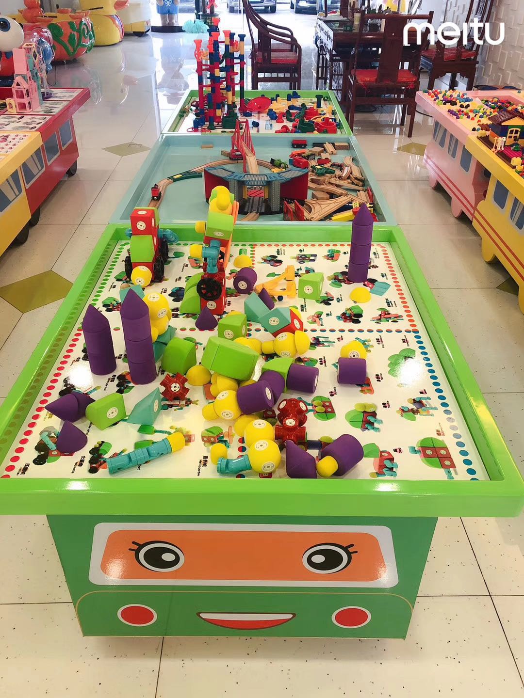 加盟一家大型儿童玩具店,哪些地方适合开儿童玩具店